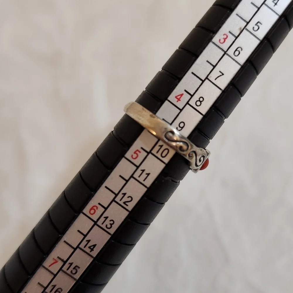 Silver red toe ring - Picture 6 of 8